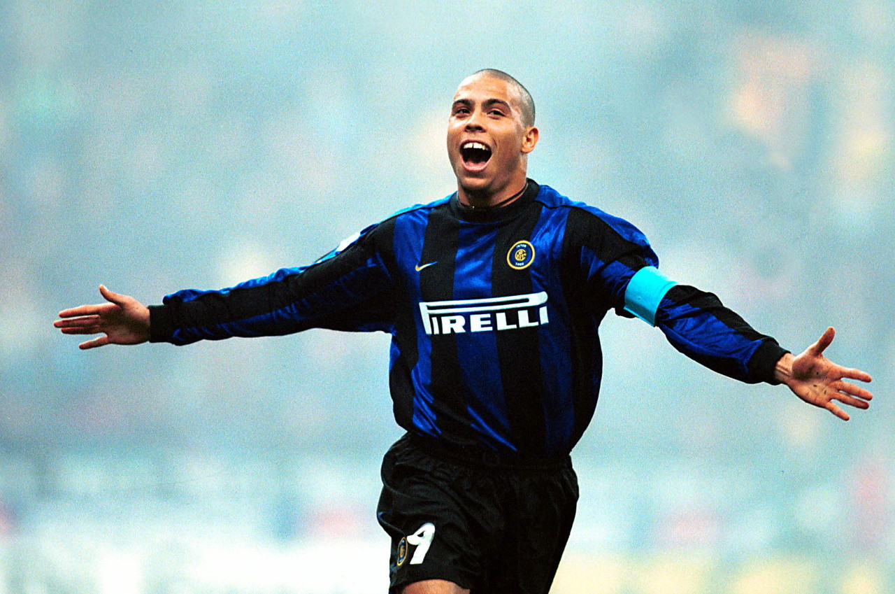 开云体育下载-詹尼凯达：罗纳尔多是外星人防不住 卡佩罗说过梅西会是世界最佳